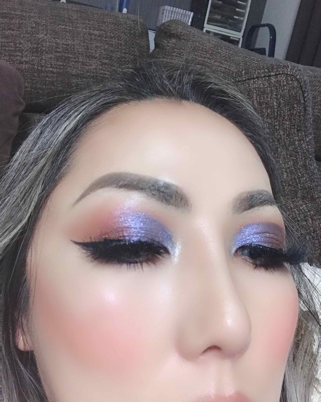 ゆっちゃん on LIPS 「#今日のメイク今日は青色で遊びたくてキラッとした青を使いブレン..」(3枚目)