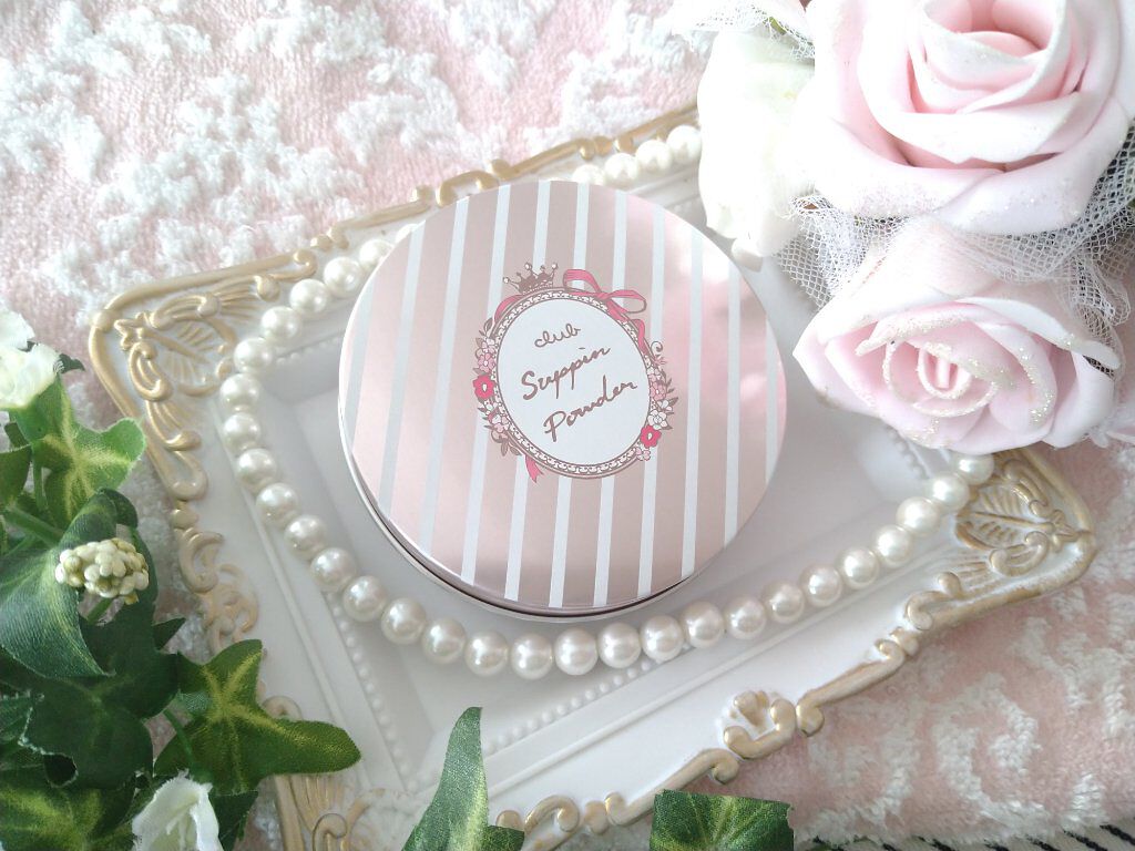 すっぴんパウダー  パステルローズの香り/クラブ/プレストパウダーを使ったクチコミ（2枚目）