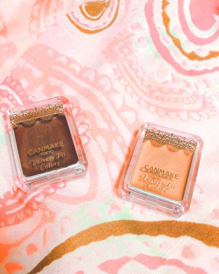 ベルベッティフィットカラーズ/キャンメイク/ジェル・クリームアイシャドウを使ったクチコミ(2枚目)