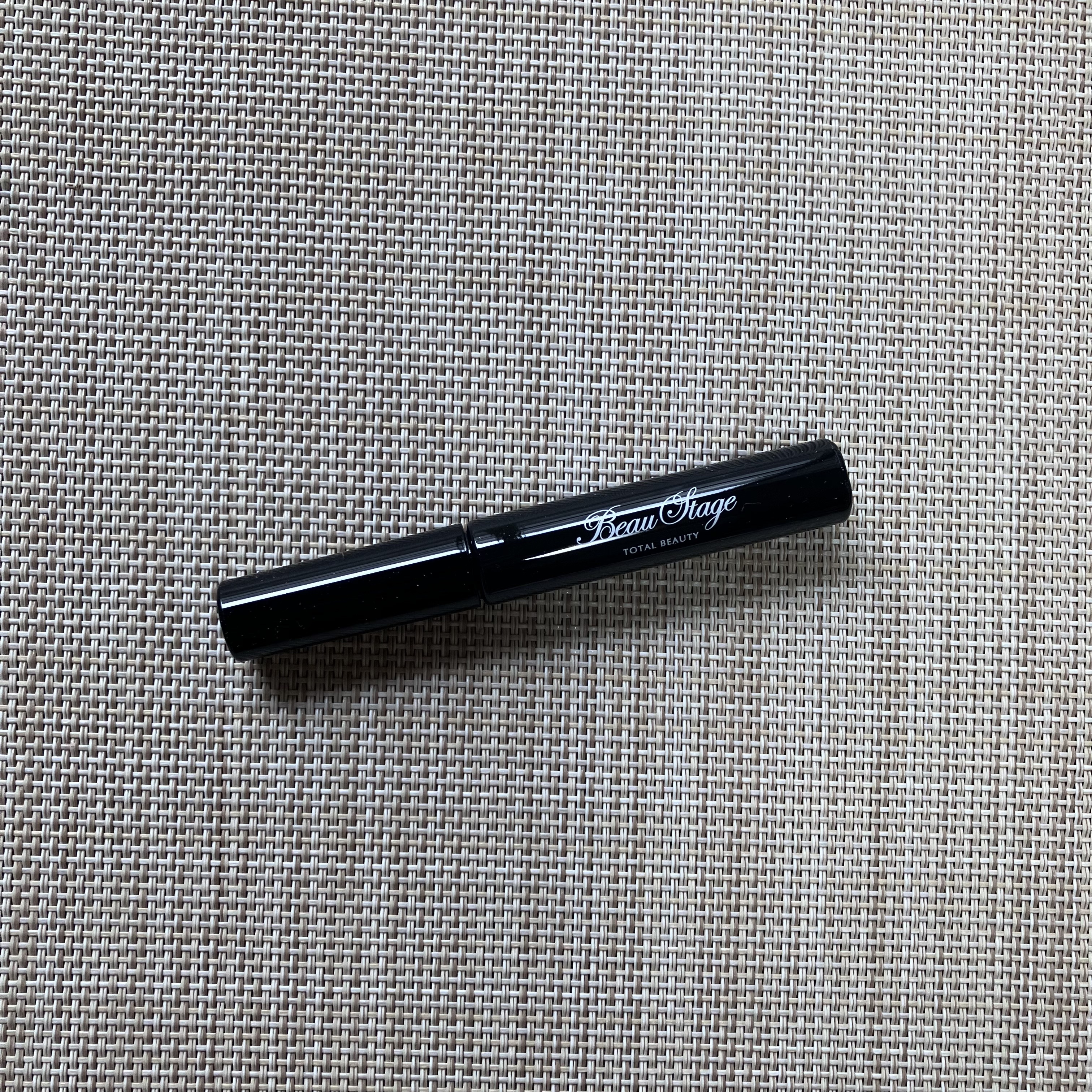 ビューステージ アイラッシュエッセンス/ビューステージ コスメティック/まつげ美容液を使ったクチコミ（1枚目）