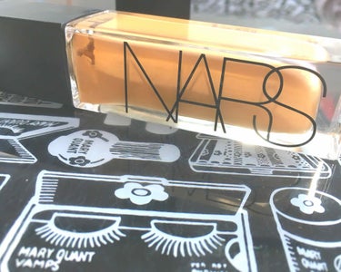 ナチュラルラディアント ロングウェアファンデーション/NARS/リキッドファンデーションを使ったクチコミ（2枚目）