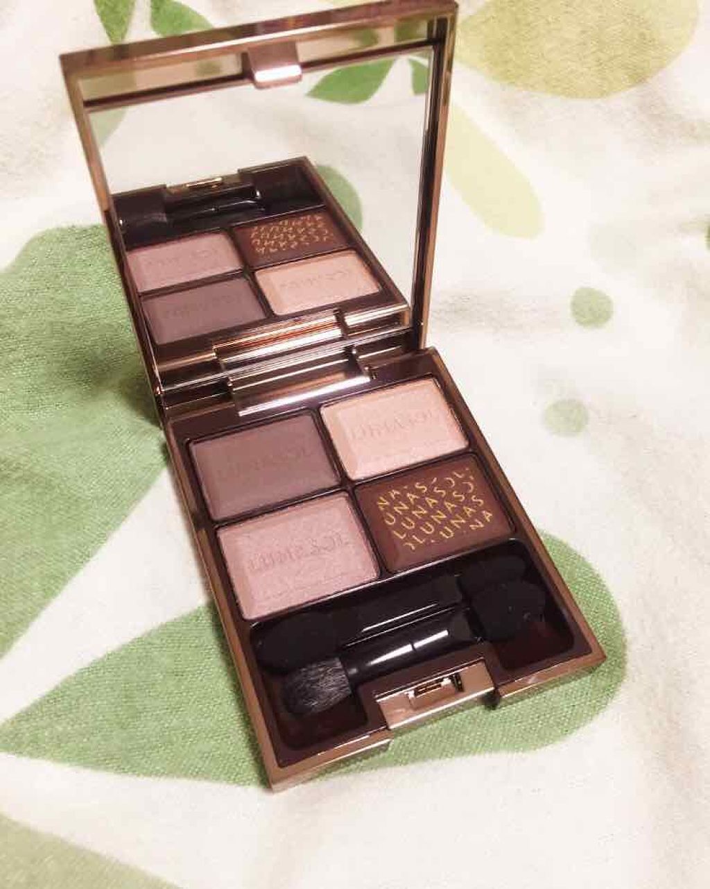 セレクション・ドゥ・ショコラアイズ/LUNASOL/アイシャドウパレットを使ったクチコミ(1枚目)