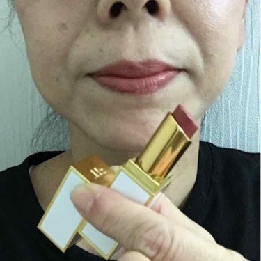 TOM FORD BEAUTY ウルトラ シャイン リップ カラーのクチコミ「トムフォード のウルトラシャインリップカラー03、ヌビルです💜
香りのあるリップは好みではあり.....」（1枚目）