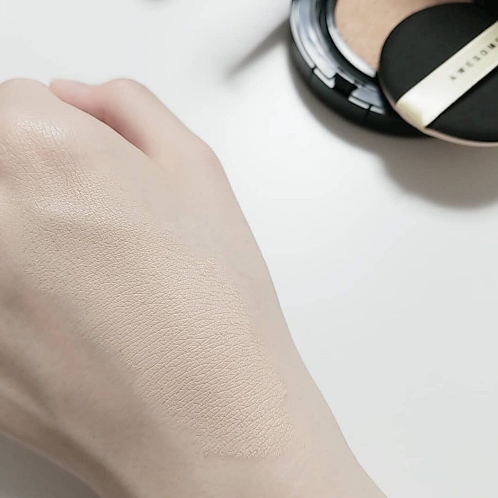 タッチクッション AWESOME/S2ND/クッションファンデーションを使ったクチコミ（3枚目）