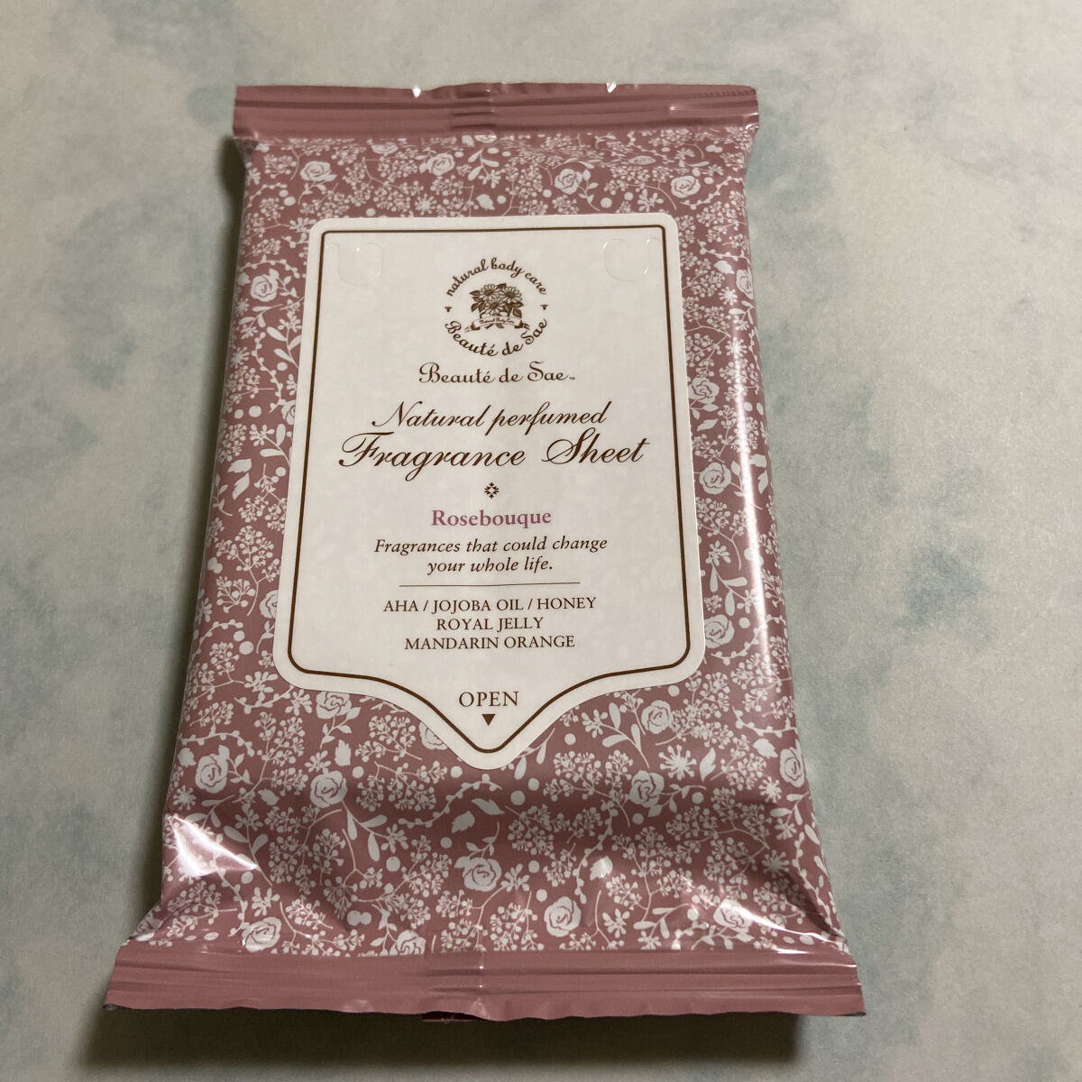 フレグランスボディシート（ローズブーケ）/ボーテ デュ サエ/ボディシートを使ったクチコミ（1枚目）