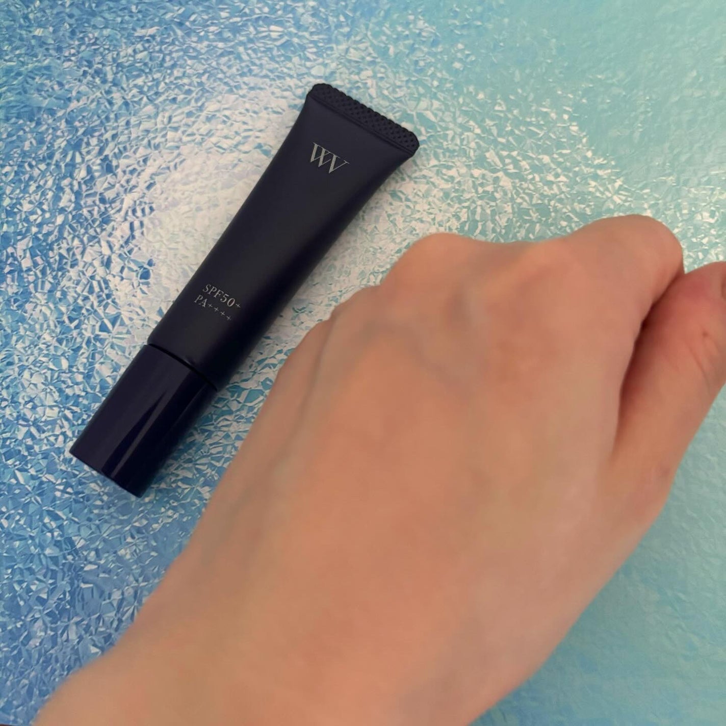 WHITE VEIL ブライトセラムUV/WHITE VEIL/日焼け止めローションを使ったクチコミ(3枚目)