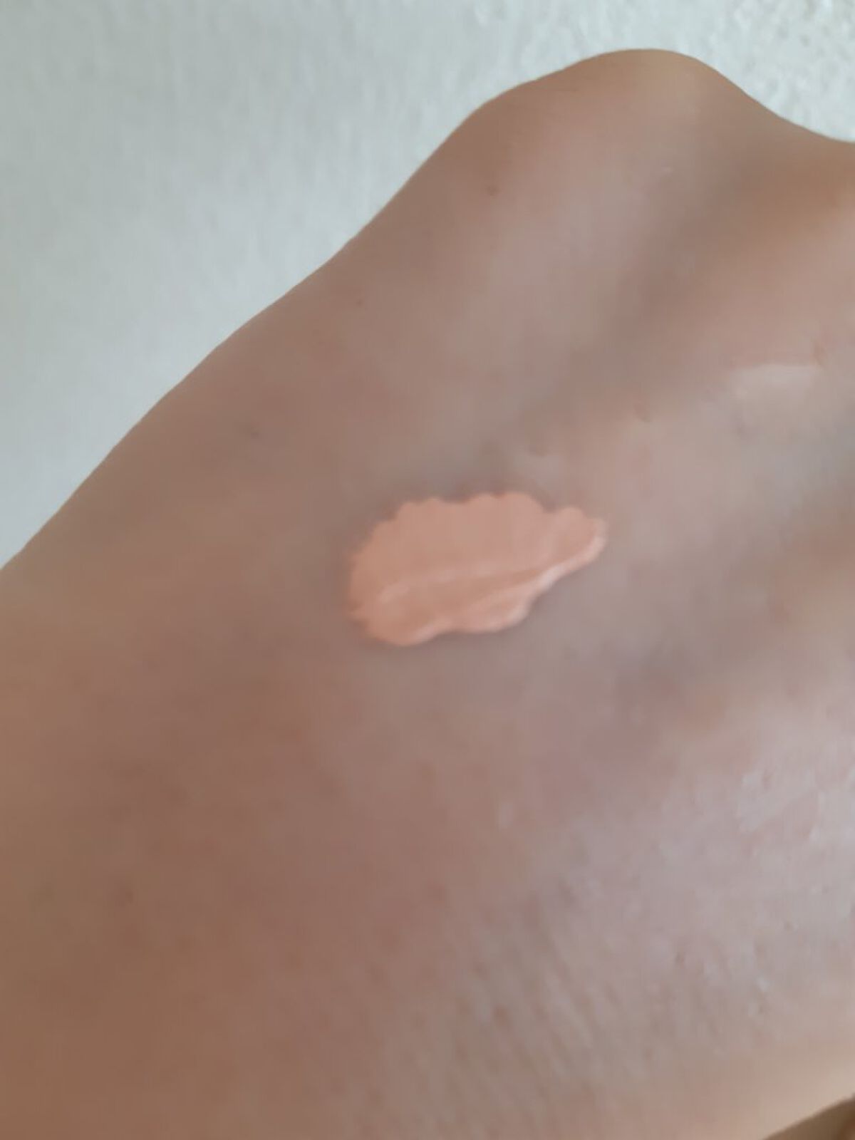 ダブル ウェア グロウ BB ハイライター 07 ソフト ピンク/ESTEE LAUDER/リキッドハイライトを使ったクチコミ（3枚目）