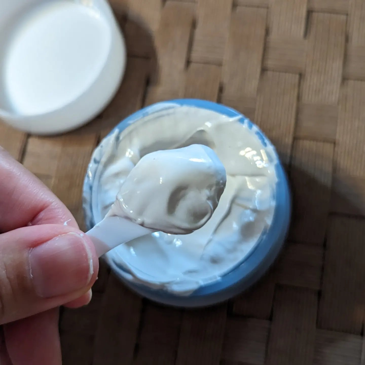 SHIKARI BRIGHTENING WASH BRUSH/SHIKARI/その他スキンケアグッズを使ったクチコミ（3枚目）