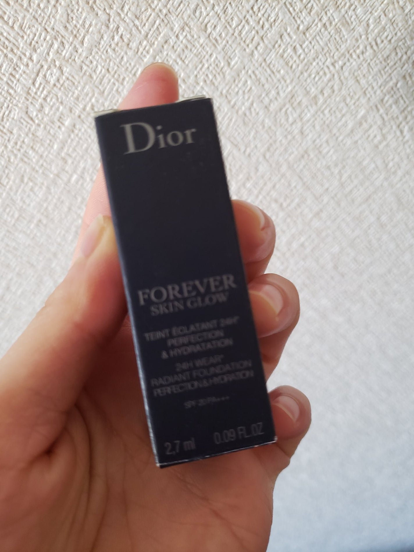 ディオールスキン フォーエヴァー フルイド グロウ/Dior/リキッドファンデーションを使ったクチコミ(1枚目)