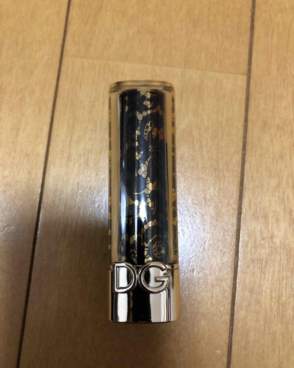 Mitsuki on LIPS 「2連投稿になってしまいましたが、もう一つ購入しドルガバのリップ..」(3枚目)