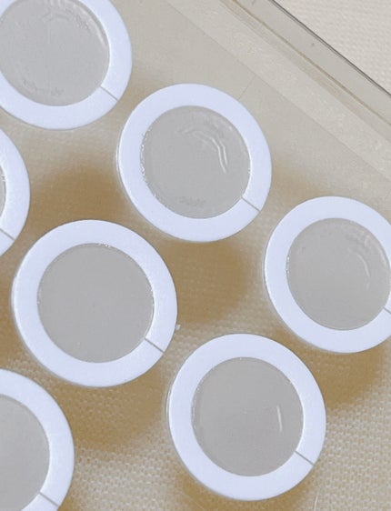 エーキュアショットスポットパッチ/obsero/にきびパッチを使ったクチコミ(2枚目)