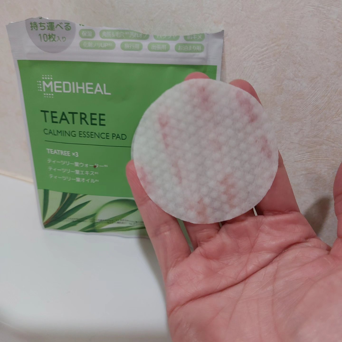 ティーツリーカーミングエッセンスパッド 10枚入り/MEDIHEAL/トナーパッドを使ったクチコミ（2枚目）