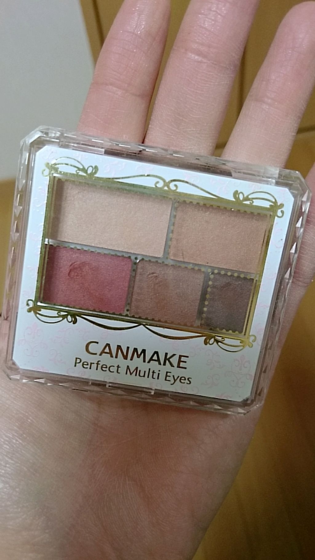パーフェクトマルチアイズ/キャンメイク/アイシャドウパレットを使ったクチコミ(1枚目)