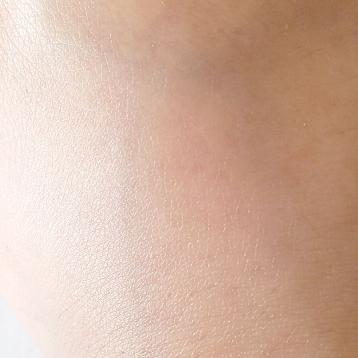 クリアウェルネス UVエッセンスジェル/雪肌精/日焼け止めジェルを使ったクチコミ(4枚目)