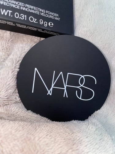 ソフトマット　アドバンスト　パーフェクティングパウダー/NARS/プレストパウダーを使ったクチコミ（1枚目）