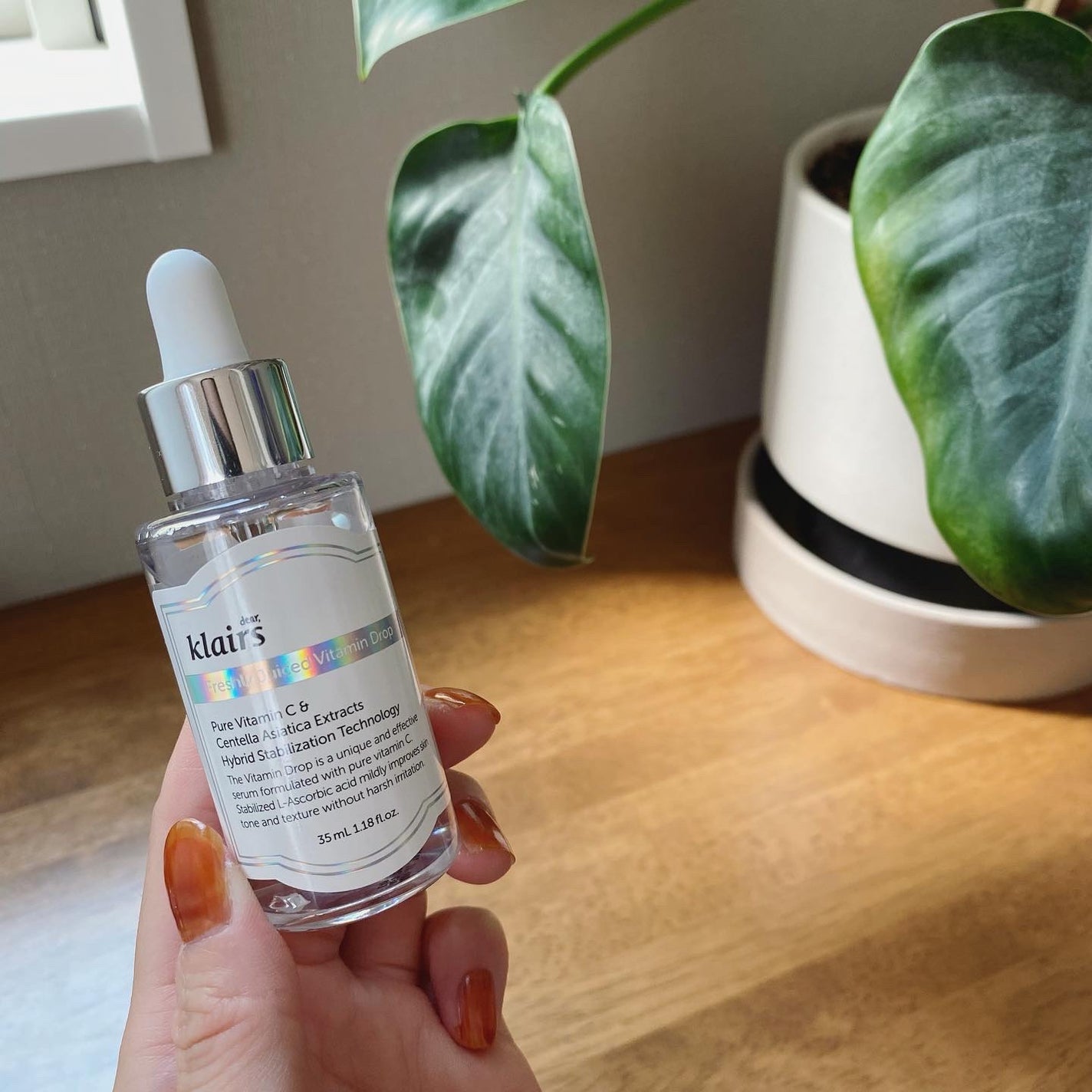 tiko on LIPS 「敏感肌にも使用できるようにつくられた低刺激なビタミンセラム🍋◾..」(1枚目)