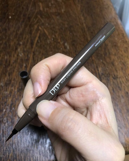 【旧品】シルキーリキッドアイライナーWP/D-UP/リキッドアイライナーを使ったクチコミ(2枚目)