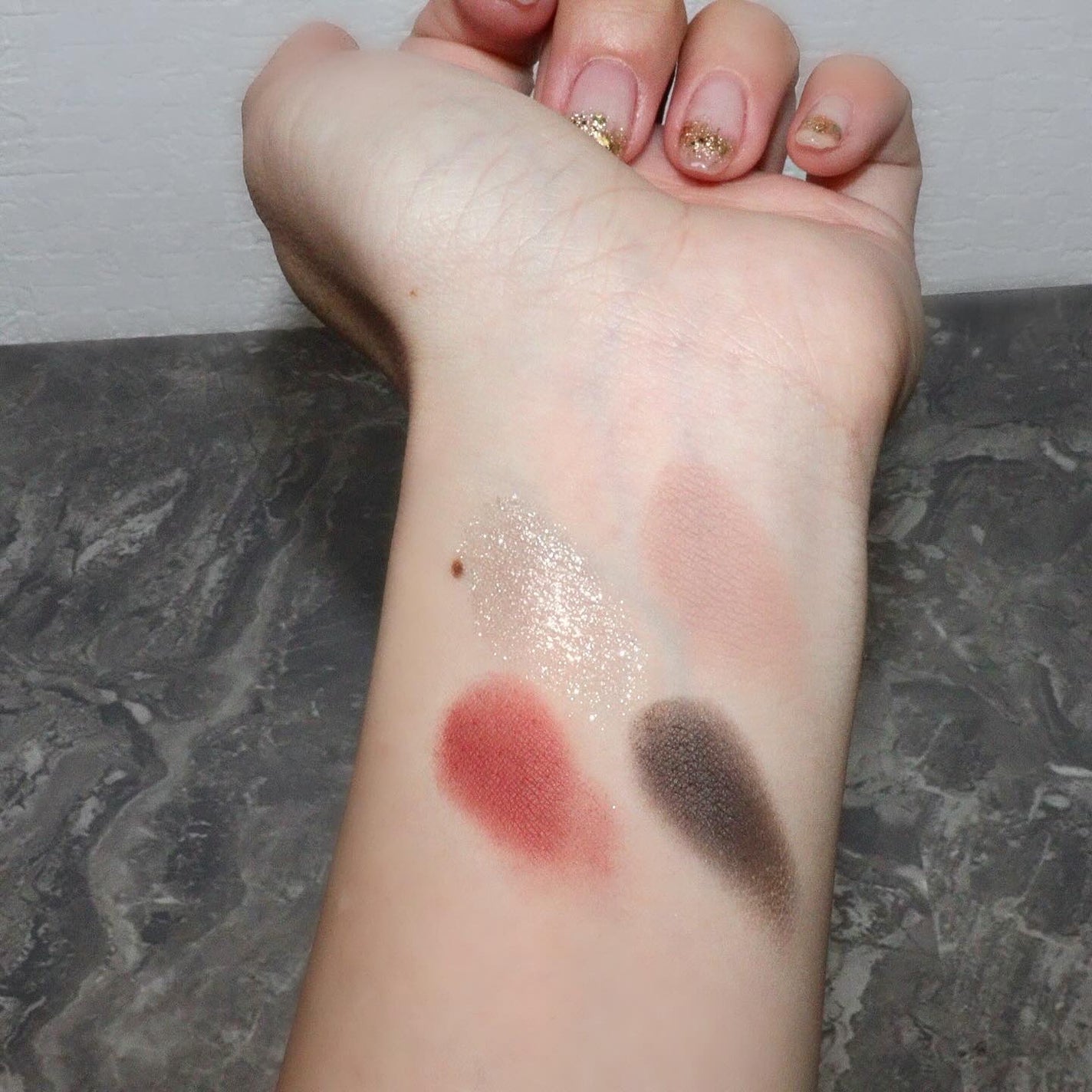 GLAMOROUS GLAZE グレーズアイパレット/JUDYDOLL/アイシャドウパレットを使ったクチコミ(3枚目)