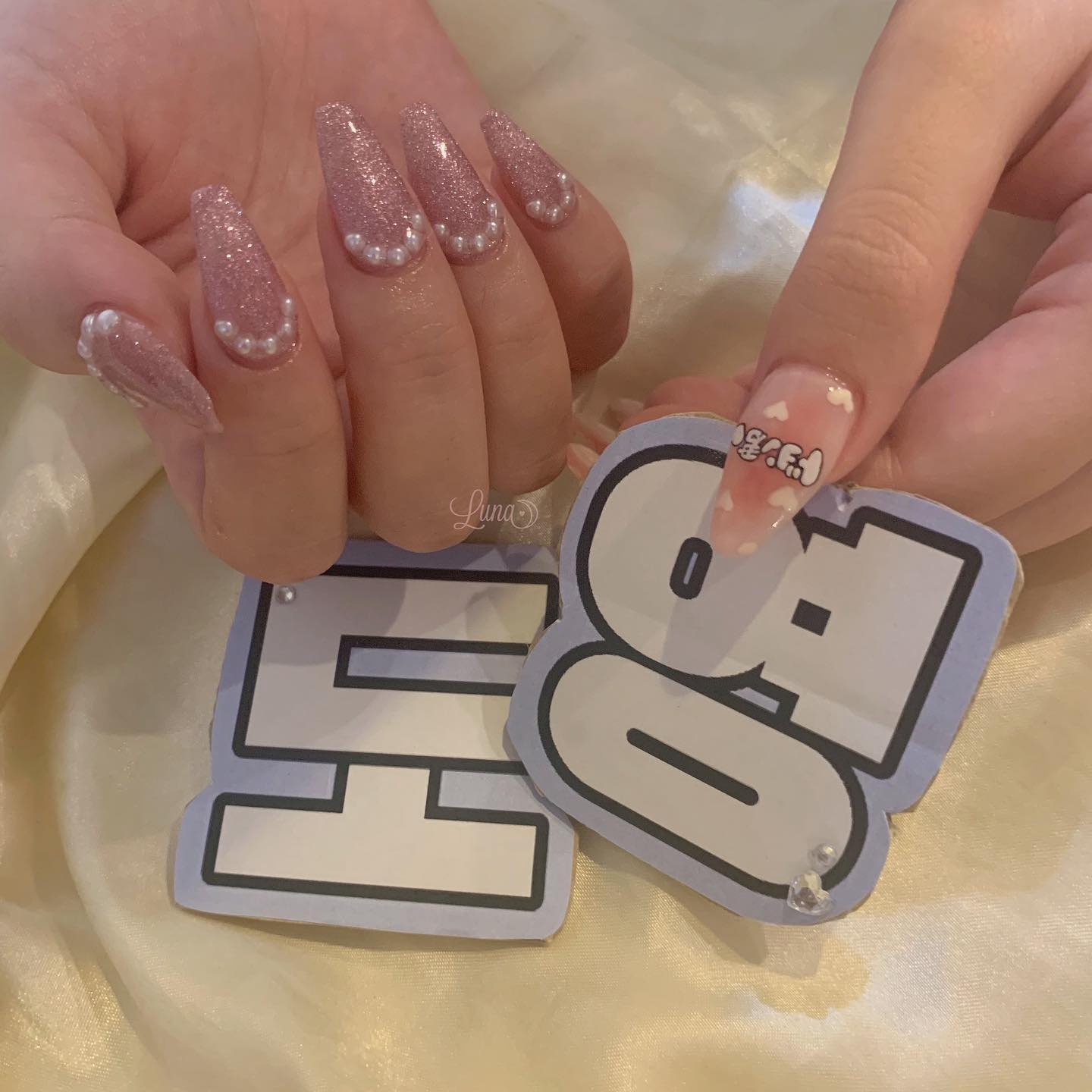 #ジェルネイル,#ワンカラーネイル,#ニュアンスネイル,#うるうるネイル,#ちゅるんネイル,#シンプルネイル,#パーツネイル,#透け感ネイル,#クリアネイル,#ぷっくりネイル,#ちぐはぐネイル,#韓国ネイル,#きらきらネイル,#うるつやネイル,#フレンチガーリーネイル,#ワンホンネイル,#チークネイル,#フラッシュネイルのネイルデザイン