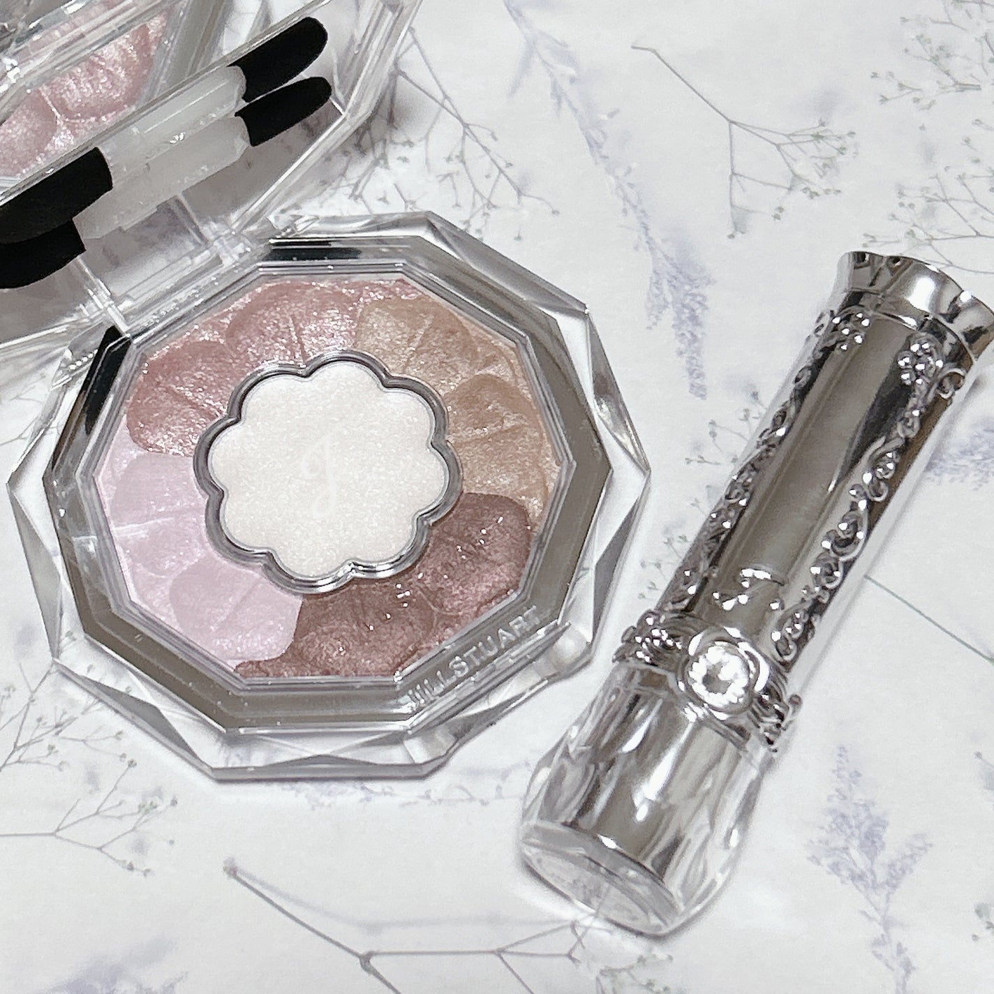 ジルスチュアート ブルームクチュール アイズ/JILL STUART/アイシャドウパレットを使ったクチコミ(1枚目)