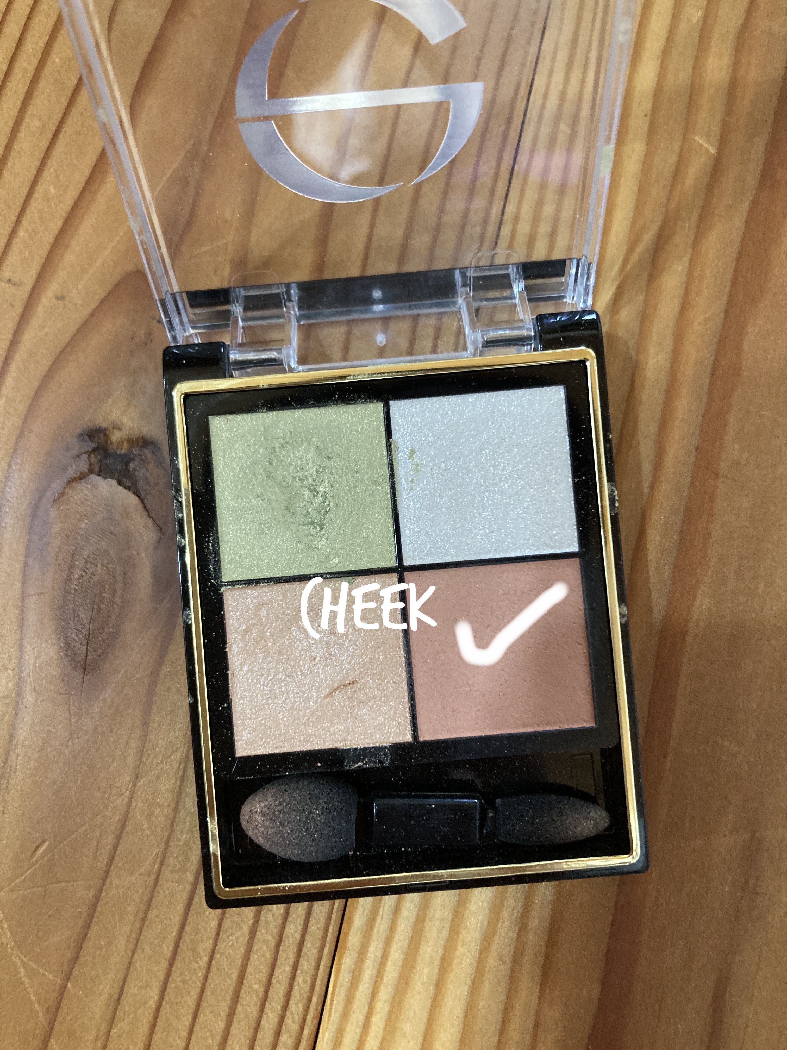 スキンティント/RMK/リキッドファンデーションを使ったクチコミ（3枚目）