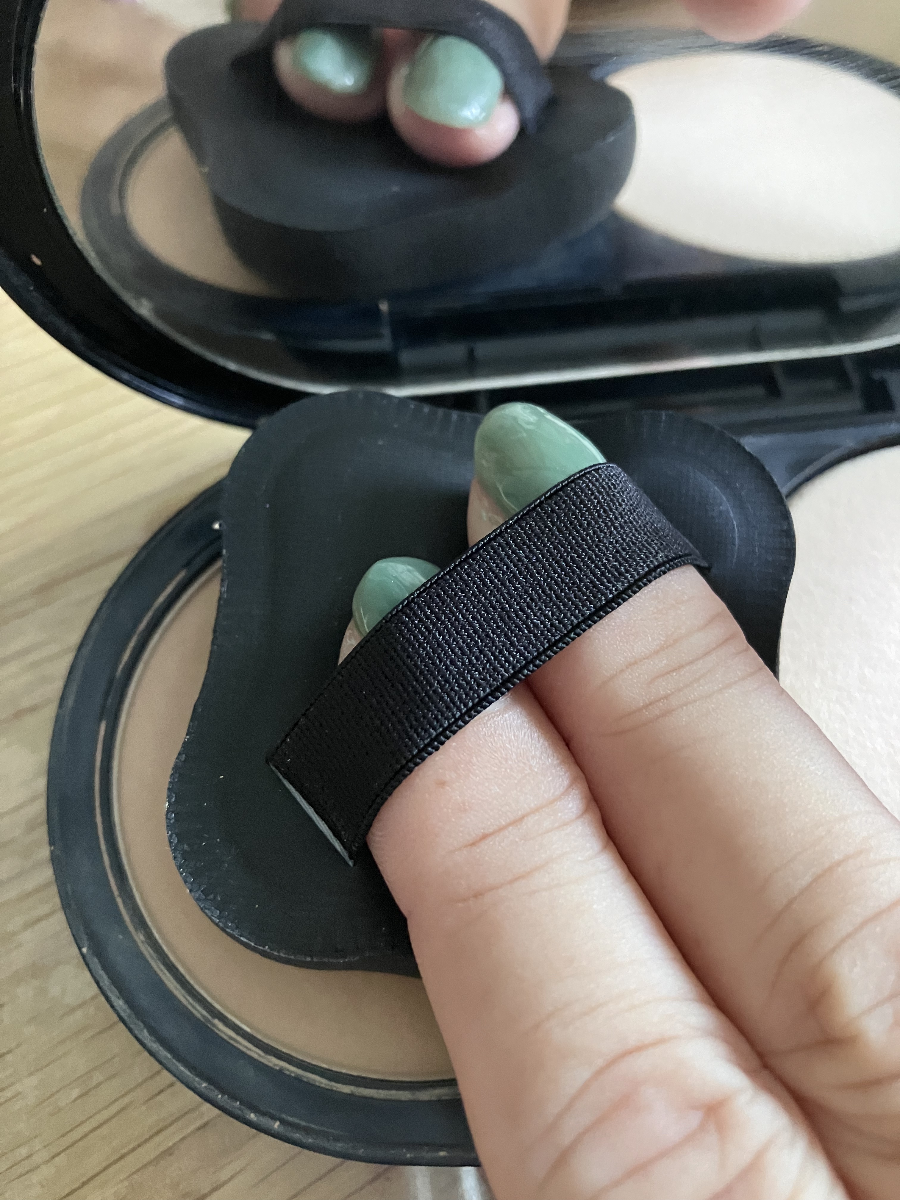 ファンデーションが染みこみにくいパフ BK/貝印/パフ・スポンジを使ったクチコミ（2枚目）