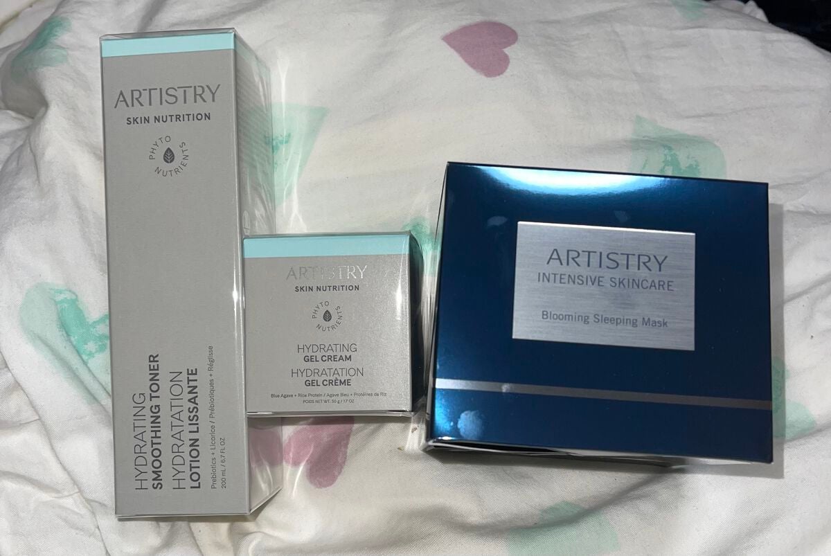 妄想 乙女 on LIPS 「私は#ARTISTRYの商品が大好きで初めて買ったのが#化粧水..」(1枚目)