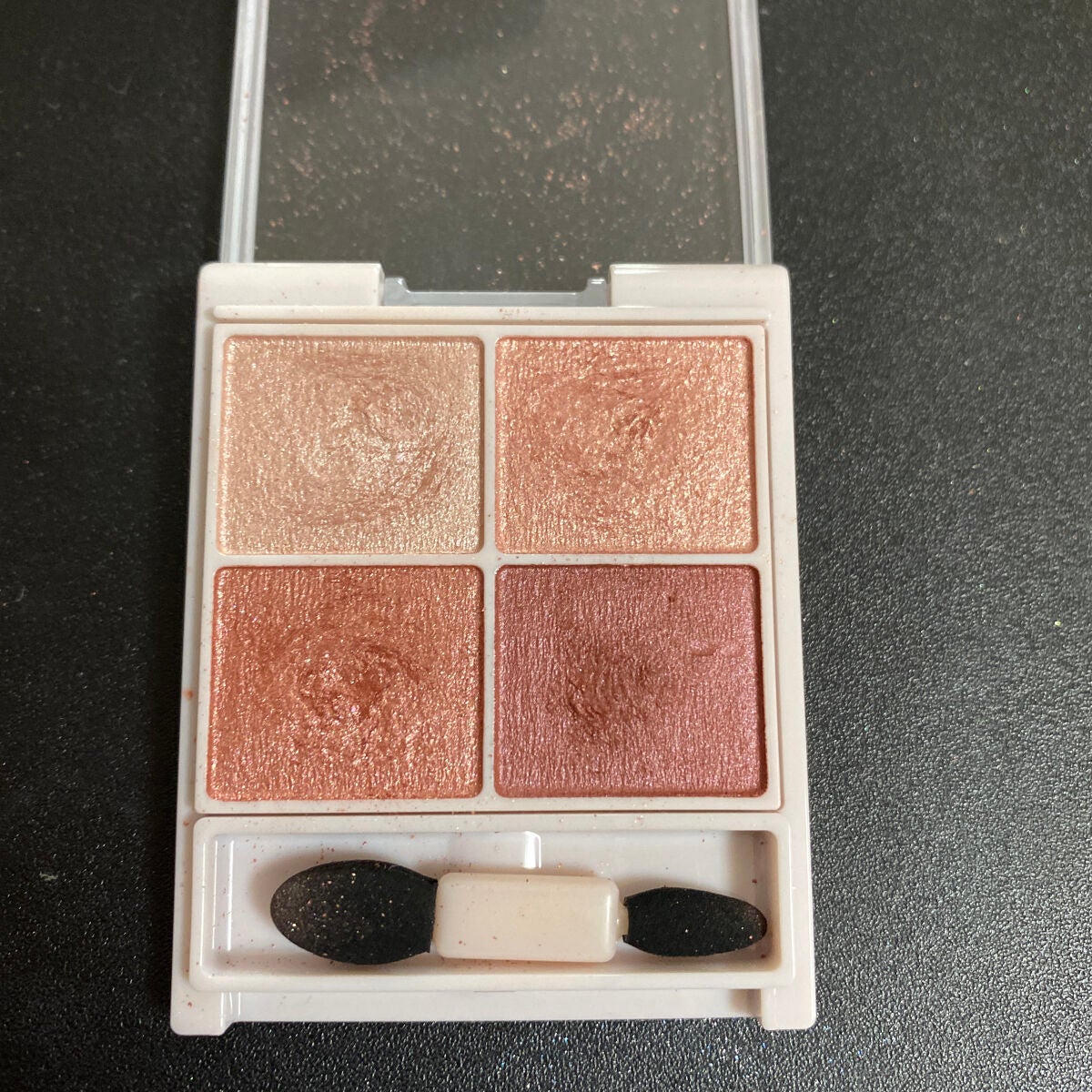 シルキースフレアイズ/キャンメイク/アイシャドウパレットを使ったクチコミ(2枚目)