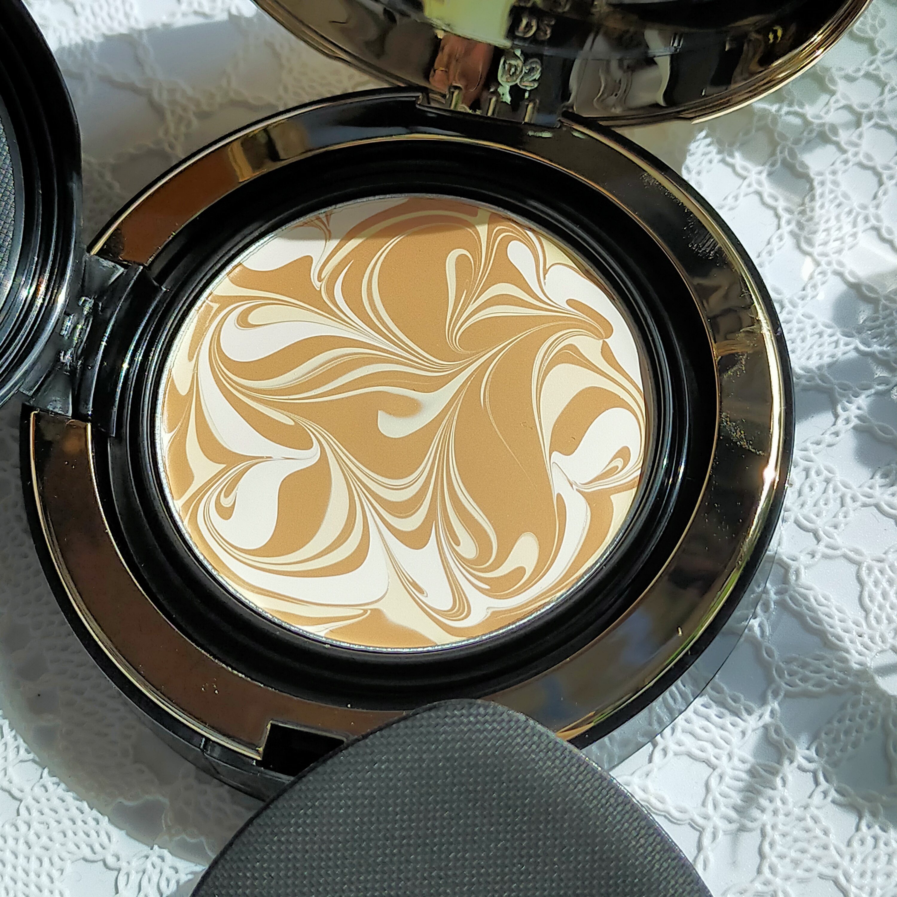 SIGNATURE ESSENCE COVER PACT　 インテンスカバー(23号)/AGE20’s/クリーム・エマルジョンファンデーションを使ったクチコミ（3枚目）