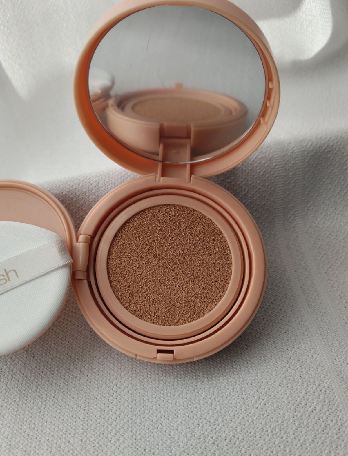 クラウド スキン グロー クッション XX01 ホンデ ピンクベージュ/HASH/クッションファンデーションを使ったクチコミ（3枚目）