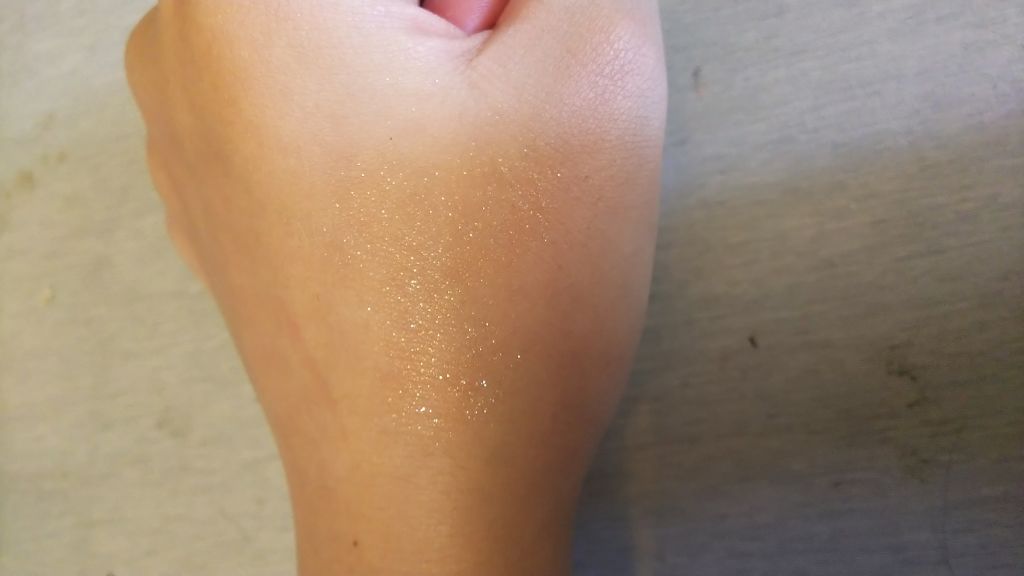 M デューイ グロッシー アイズ/MISSHA/単色アイシャドウを使ったクチコミ（3枚目）