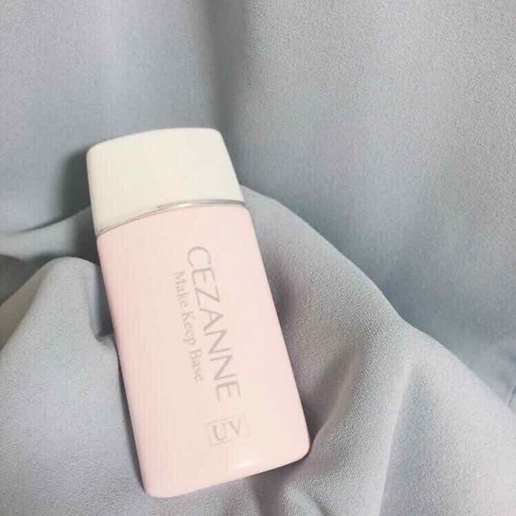 安いからって侮れないセザンヌの皮脂テカリ防止下地レビュー✍️


結構前から使っていて2本目なのですが、ここしばらくマキアージュの下地を使っていました。
(最近はミノンメインで部分使い)


マキアの方は肌に優しいと見せかけて、エタノールが