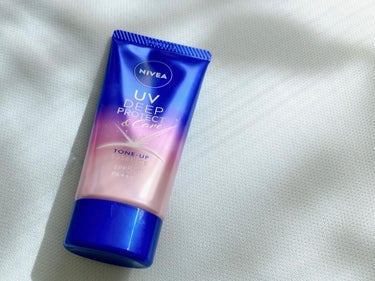 ニベアUV ディープ プロテクト＆ケア トーンアップ エッセンス/ニベア/日焼け止め・UVケアを使ったクチコミ（1枚目）