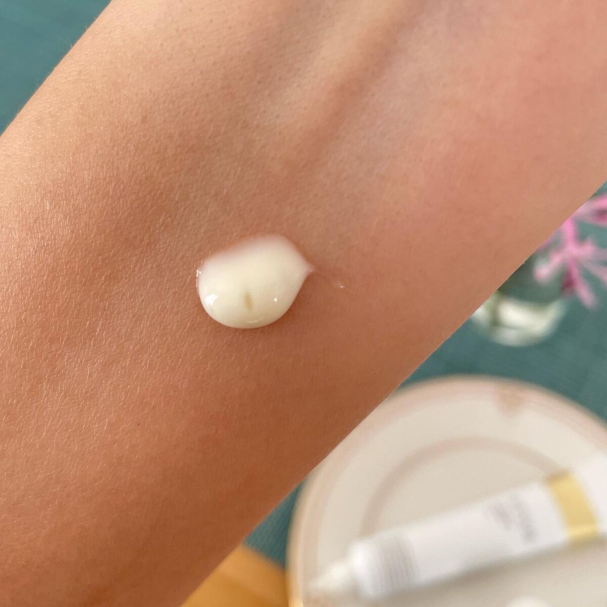 薬用 リンクルセラム/エトヴォス/美容液を使ったクチコミ(6枚目)