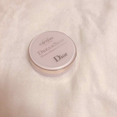 カプチュール ドリームスキン モイスト クッション SPF50 /PA+++ /Dior/クッションファンデーションを使ったクチコミ（1枚目）