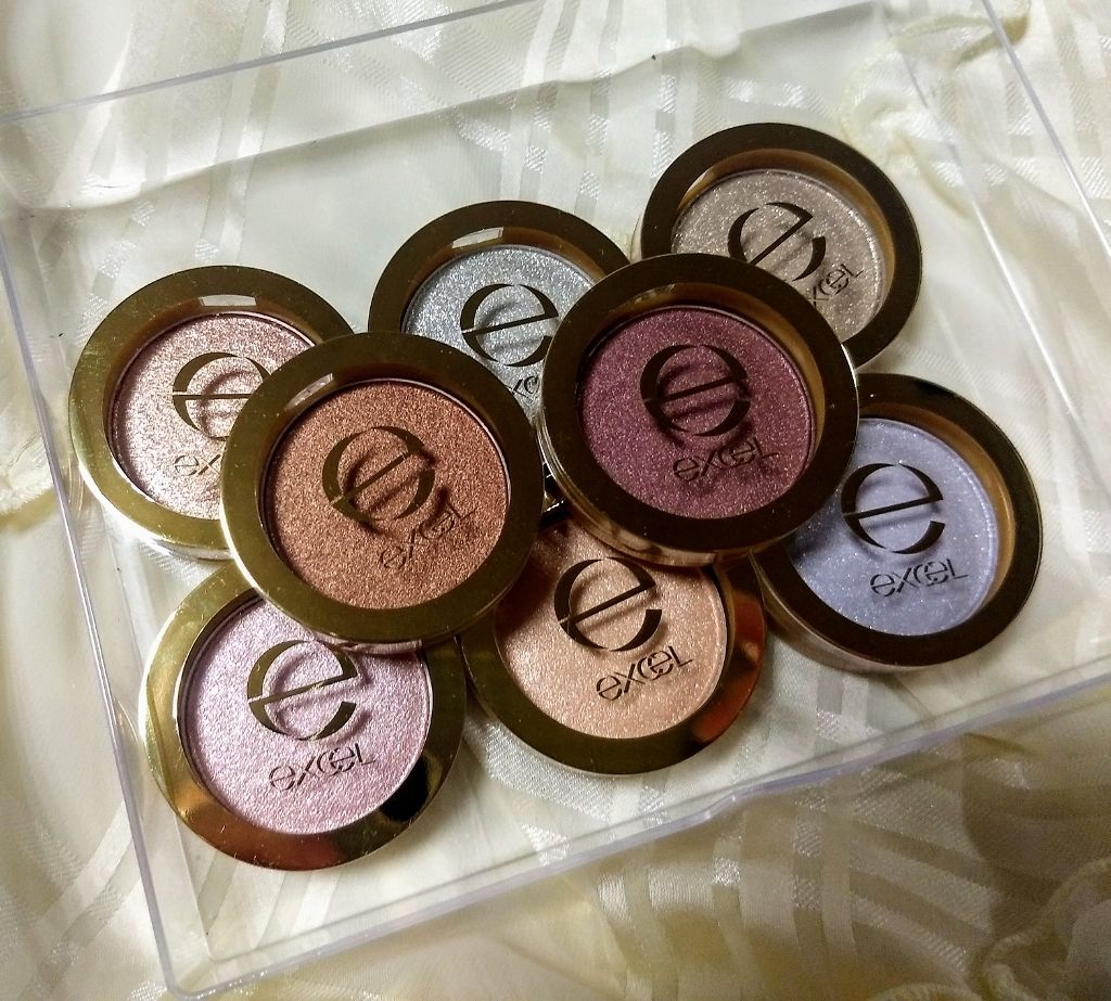 シャイニーシャドウ N/excel/単色アイシャドウを使ったクチコミ(1枚目)