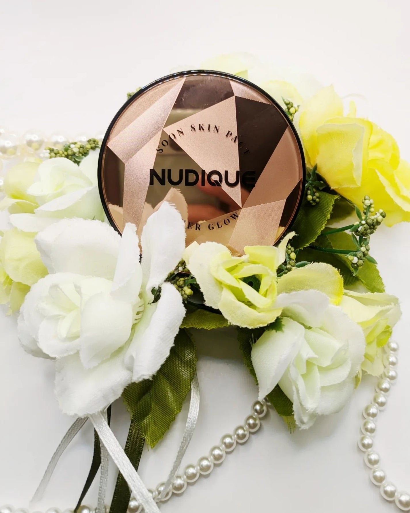 グロウクッションファンデーション/NUDIQUE/クッションファンデーションを使ったクチコミ(1枚目)