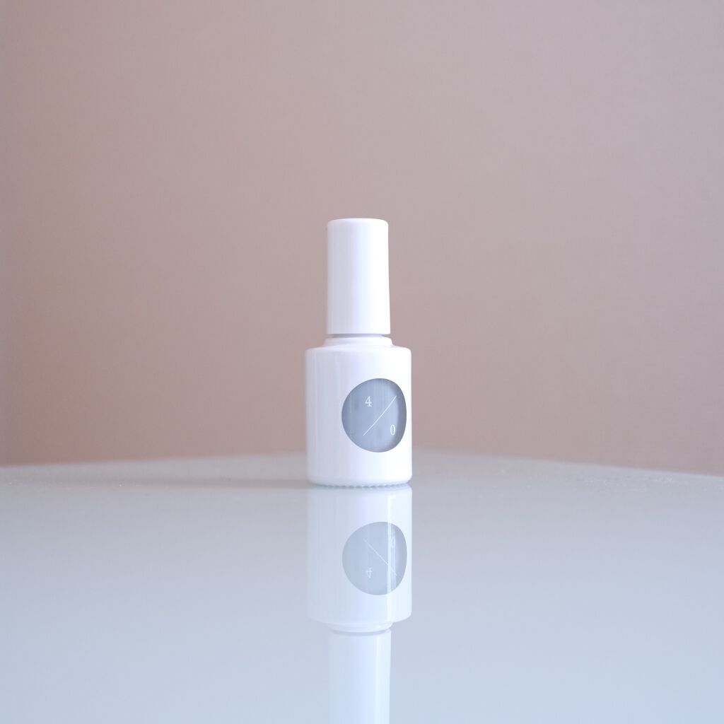 カラーベースコート ゼロ 4／0/uka/オールインワンネイルを使ったクチコミ（1枚目）