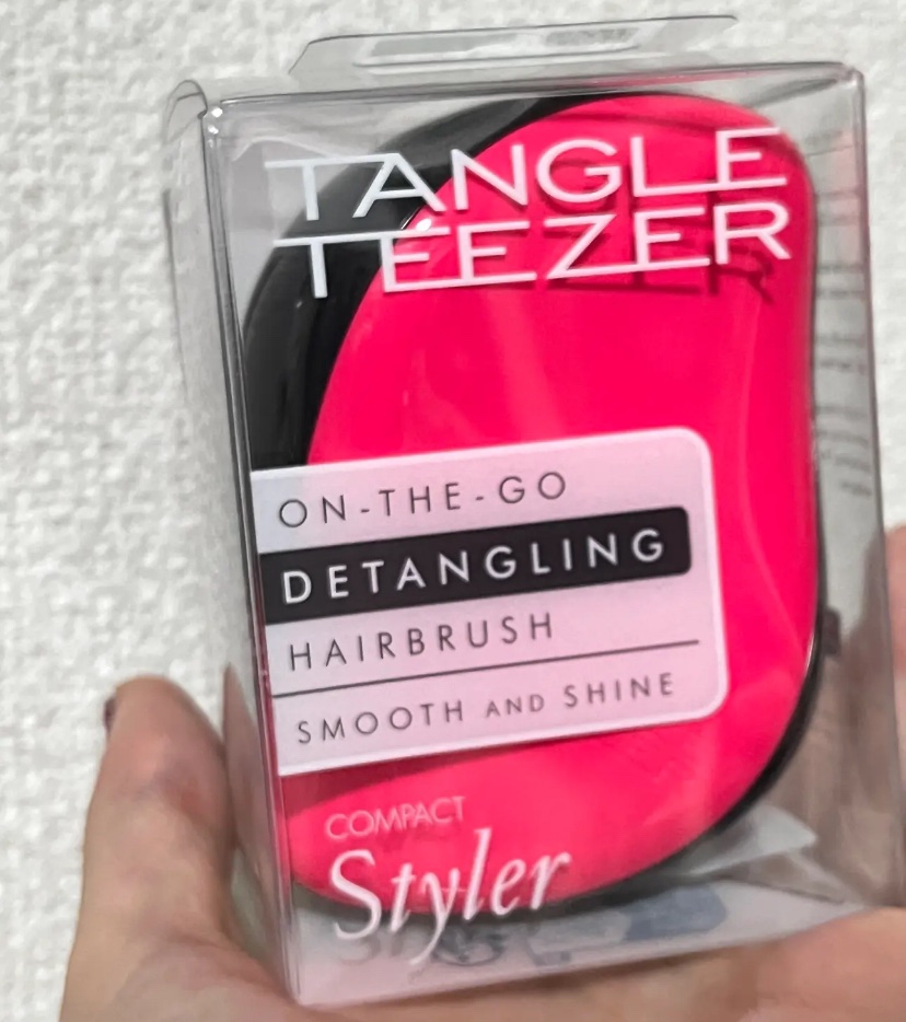コンパクトスタイラー ピンク＆ブラック/TANGLE TEEZER/ヘアブラシを使ったクチコミ（1枚目）