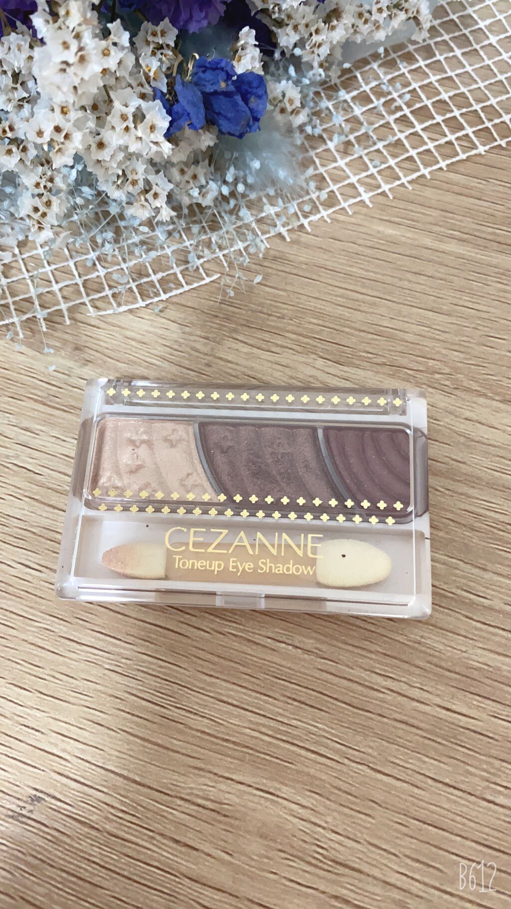 トーンアップアイシャドウ/CEZANNE/アイシャドウパレットを使ったクチコミ（1枚目）