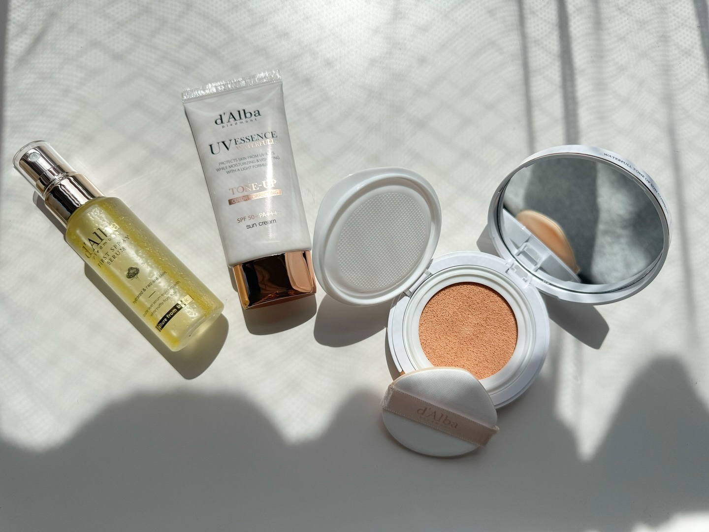 ウォータフルトーンアップサンクッション/ダルバ/化粧下地を使ったクチコミ（2枚目）