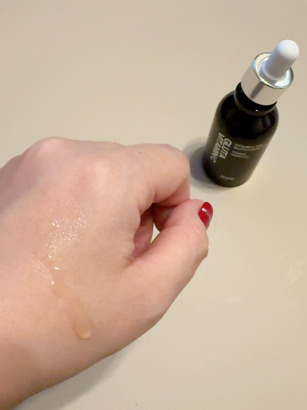 グルタ ビタミンC トーニング アンプル/IOPE/美容液を使ったクチコミ（3枚目）