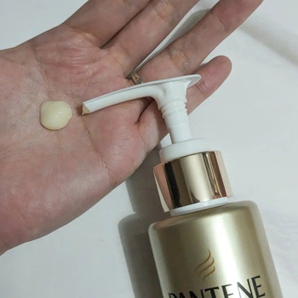 エクストラダメージリペア インテンシブ ヴィタミルク 洗い流さないトリートメント/パンテーン/アウトバストリートメントを使ったクチコミ(2枚目)