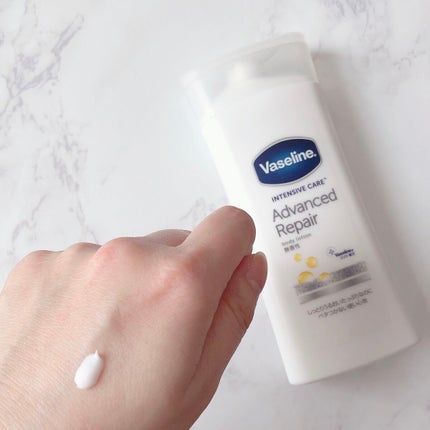 ヴァセリン アドバンスドリペア ボディローション 無香料/ヴァセリン/ボディローションを使ったクチコミ(2枚目)