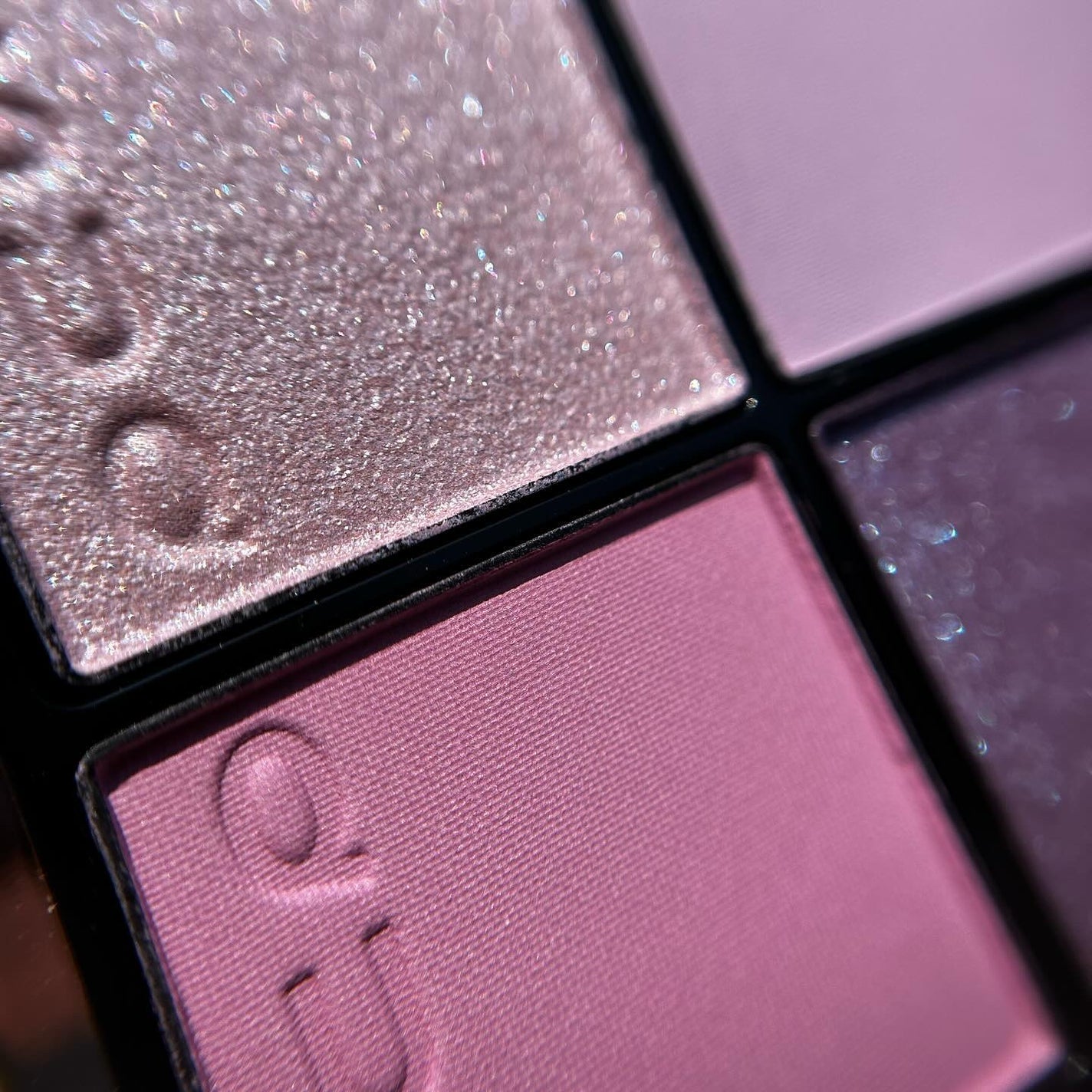 シグニチャー カラー アイズ/SUQQU/アイシャドウパレットを使ったクチコミ(3枚目)