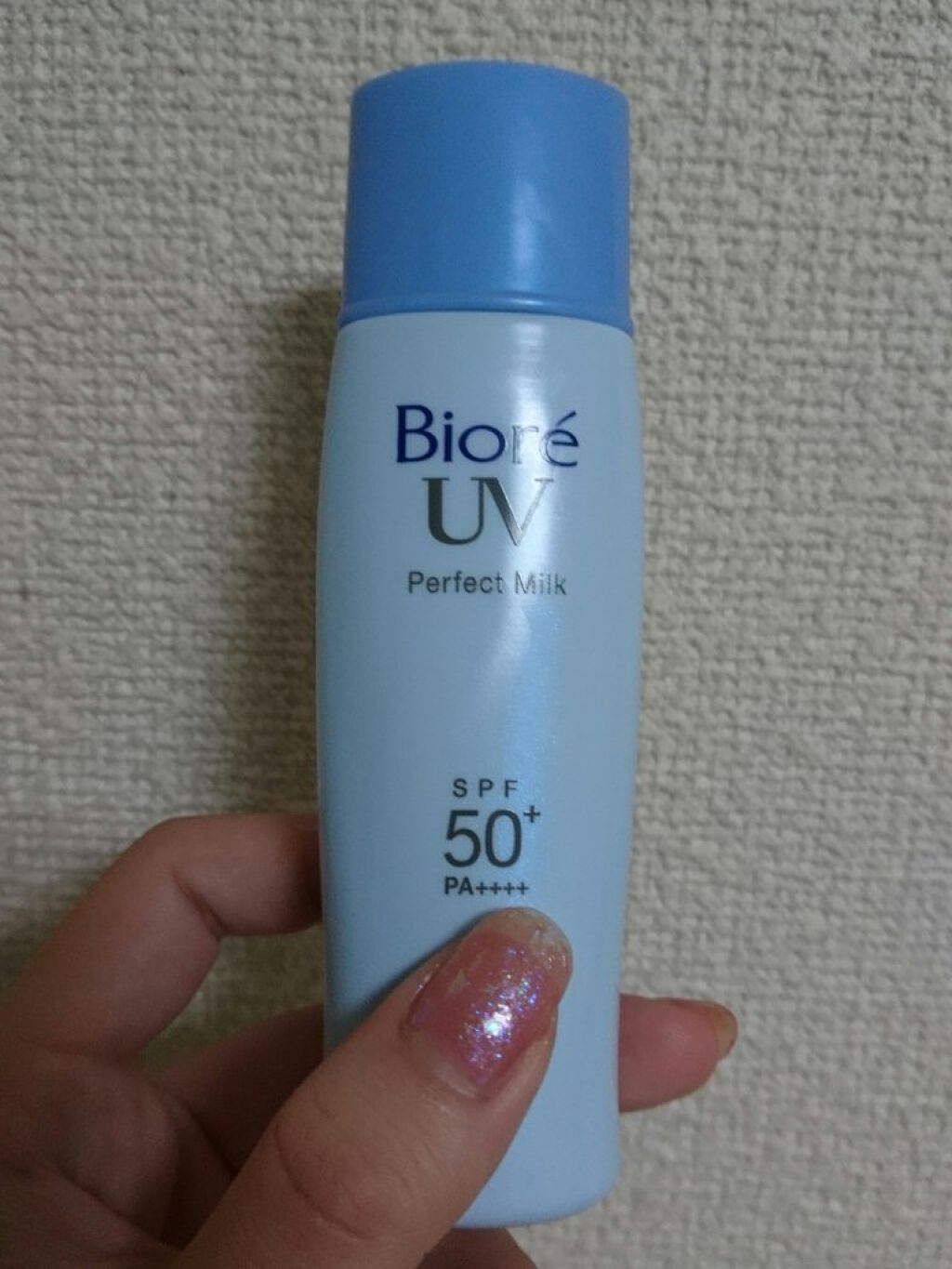 
ビオレUV さらさらパーフェクトミルク SPF50+



ベタベタしないので使いやすかった！

でも、サラサラすぎてすっごい滑る感じがあった
そこだけ残念だったかな

焼けた感じはなかったです


#ステラちゃんのコスメ紹介

