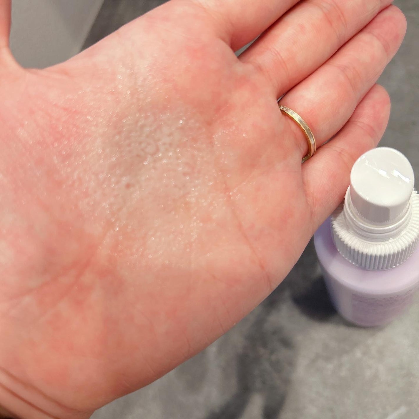 パフュームヘアパックインミスト Pink Breeze/Daleaf/アウトバストリートメントを使ったクチコミ(4枚目)