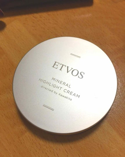ミネラルハイライトクリーム/エトヴォス/クリームハイライトを使ったクチコミ(1枚目)