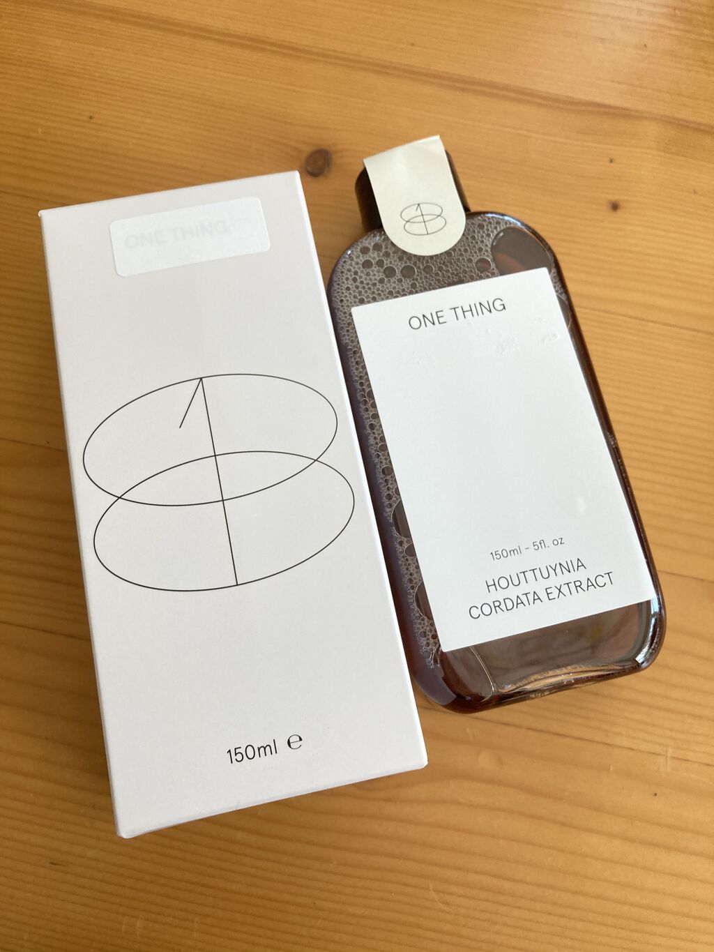 最近頭皮の臭いがとてもきになってきて、頭皮・ニオイと検索するとコレが出てきたので、Qoo10で買ってみました！(o-´ω｀-)

ONE THINGのドクダミエキスです！

ワンシンとゆうブランドで、他にも美白とか肌鎮静とかいろんなものに特