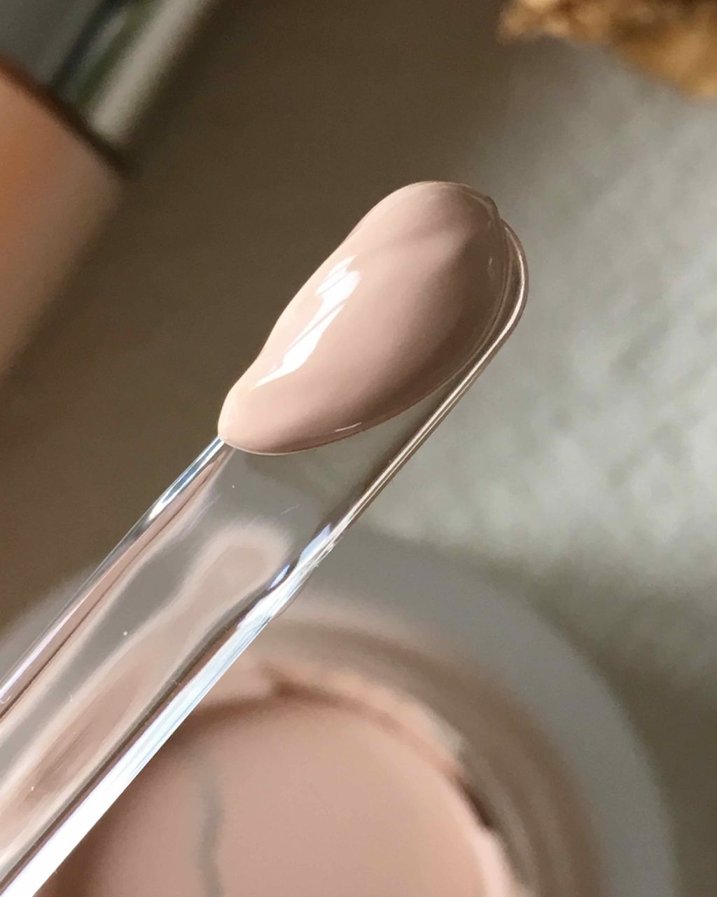 グロウイングシームレスバーム/LUNASOL/クリーム・エマルジョンファンデーションを使ったクチコミ（3枚目）